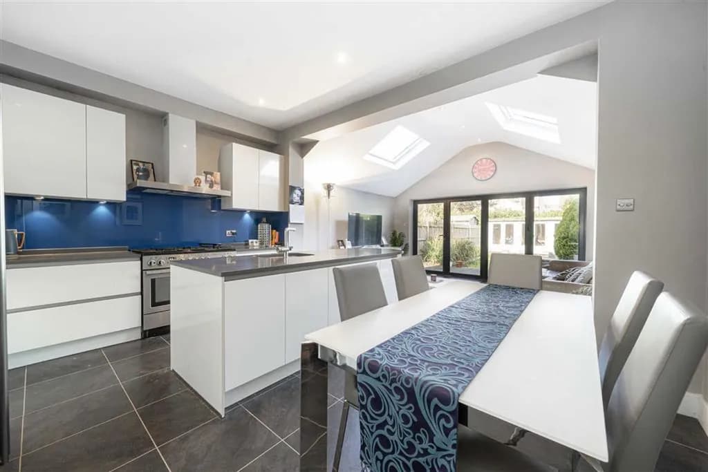 14 The Vineyard - Image 3